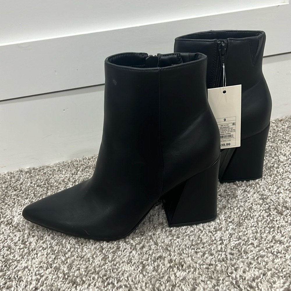 Women's Black Boots